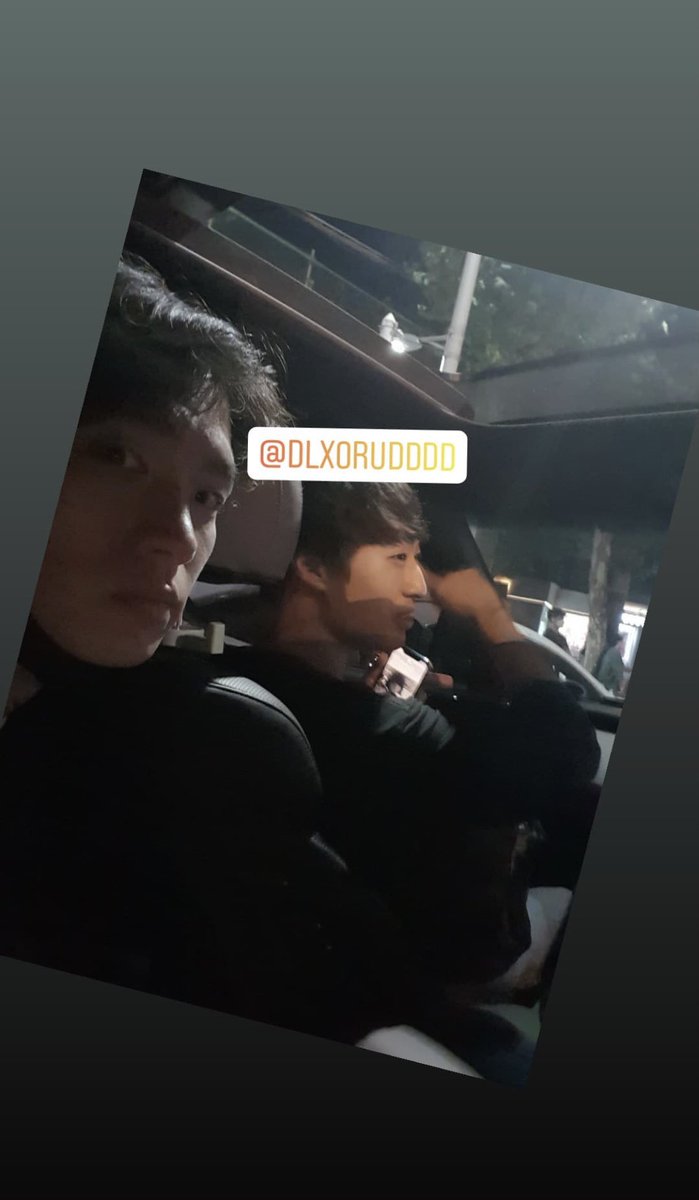 feat_jye's tweet photo. 다들 콧대가 … 👍 https://t.co/wqNQqJmHM5