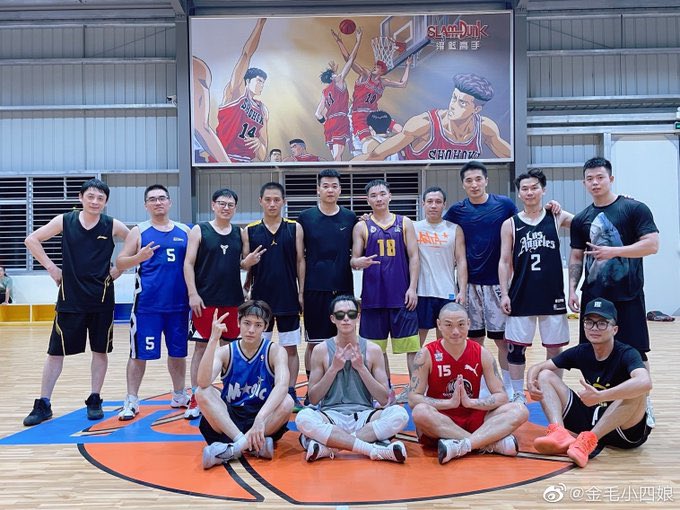 Dylan Wang as he played outdoor basketball yesterday 🏀✌🏻 04162023 