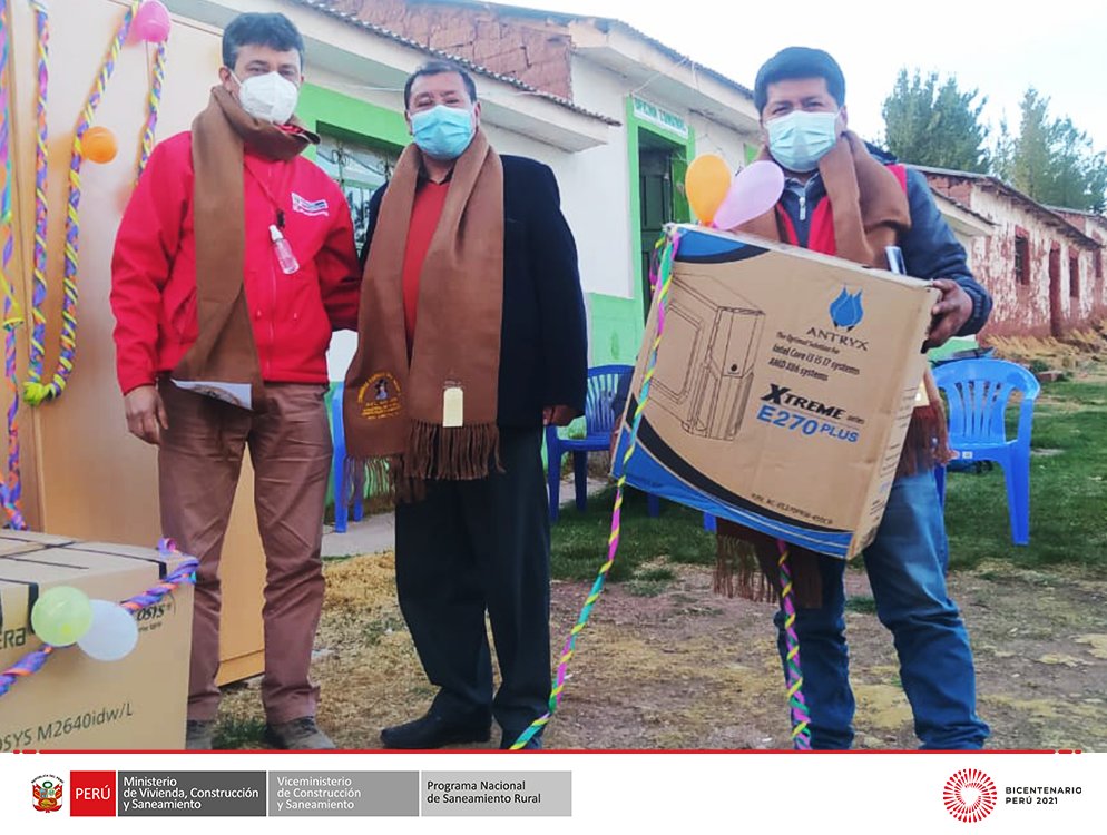 PNSR_MVCS's tweet photo. 📍#PUNO
El #MVCS, a través del PIASAR del PNSR, continúa realizando visitas de monitoreo con el fin de verificar el avance y culminación de las obras financiadas con el apoyo del BID para la atención de 100 proyectos en 9 regiones rurales del país.
#PIASAR #PNSRenAcción #Peru https://t.co/LaZWbfliHt