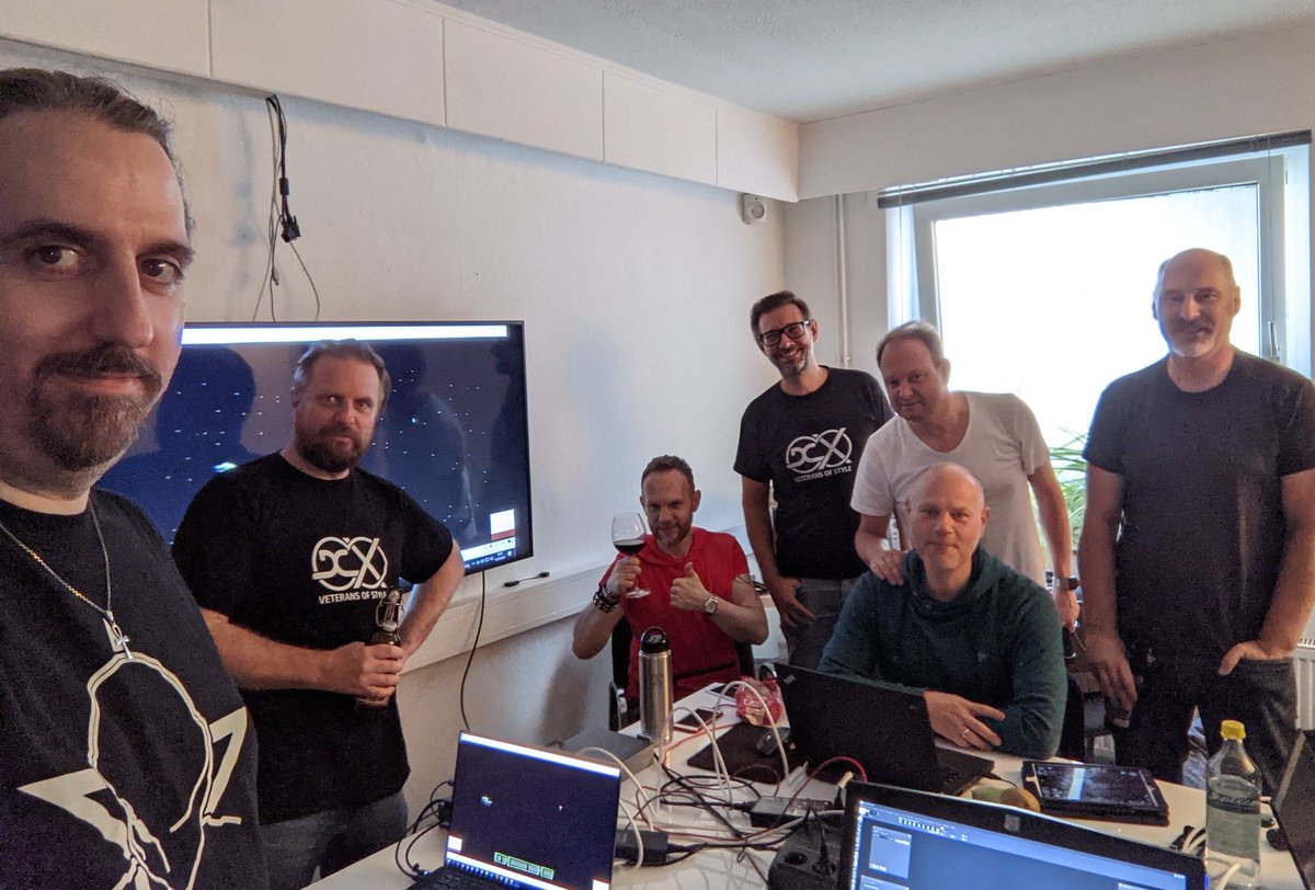 nail7's tweet photo. Finally back together for real. It's been way too long. #c64 #demoscene #xample @digitalexcess https://t.co/RGHIubJGU6