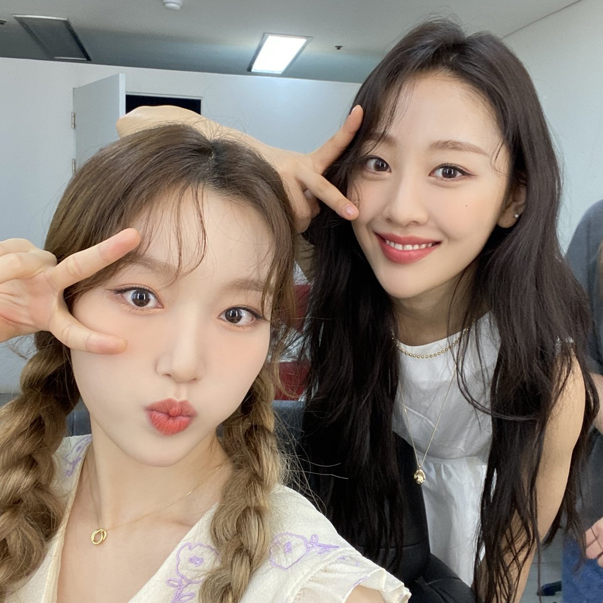 soulwonthinkr's tweet photo. 😚☺ it's yveswon thing  (with 🐸) https://t.co/lXDryRLZkk