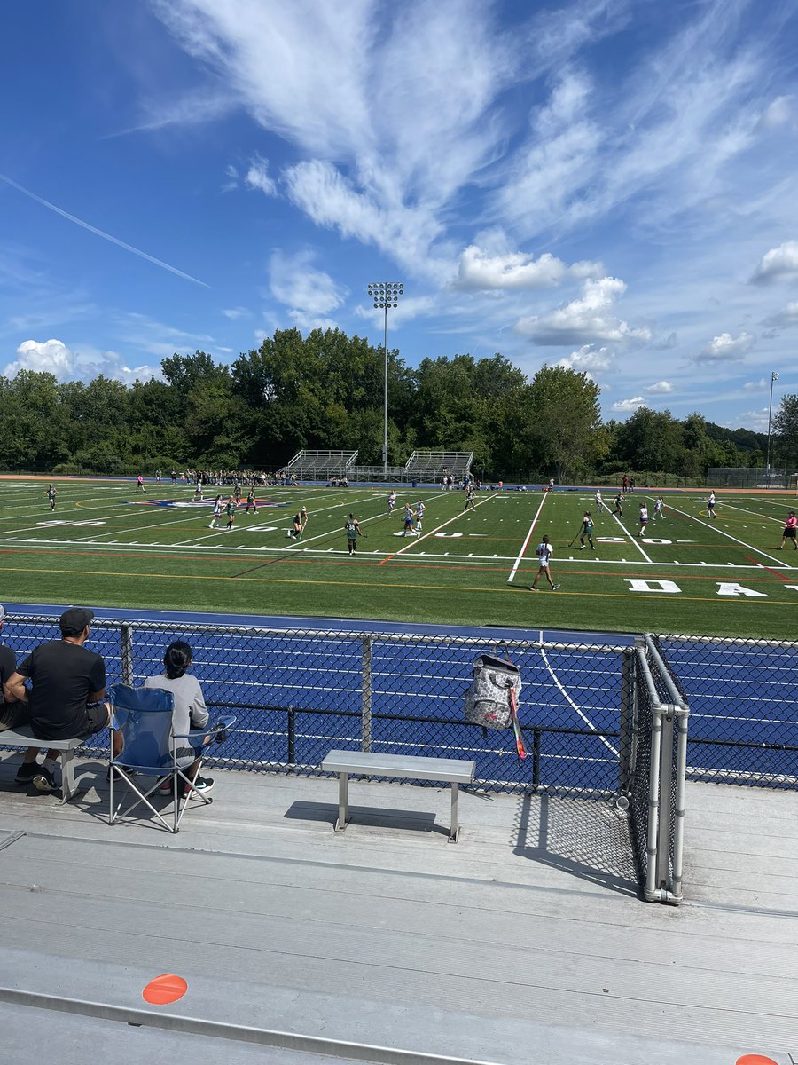 New track. New turf. New season. Let’s go, Hat!!