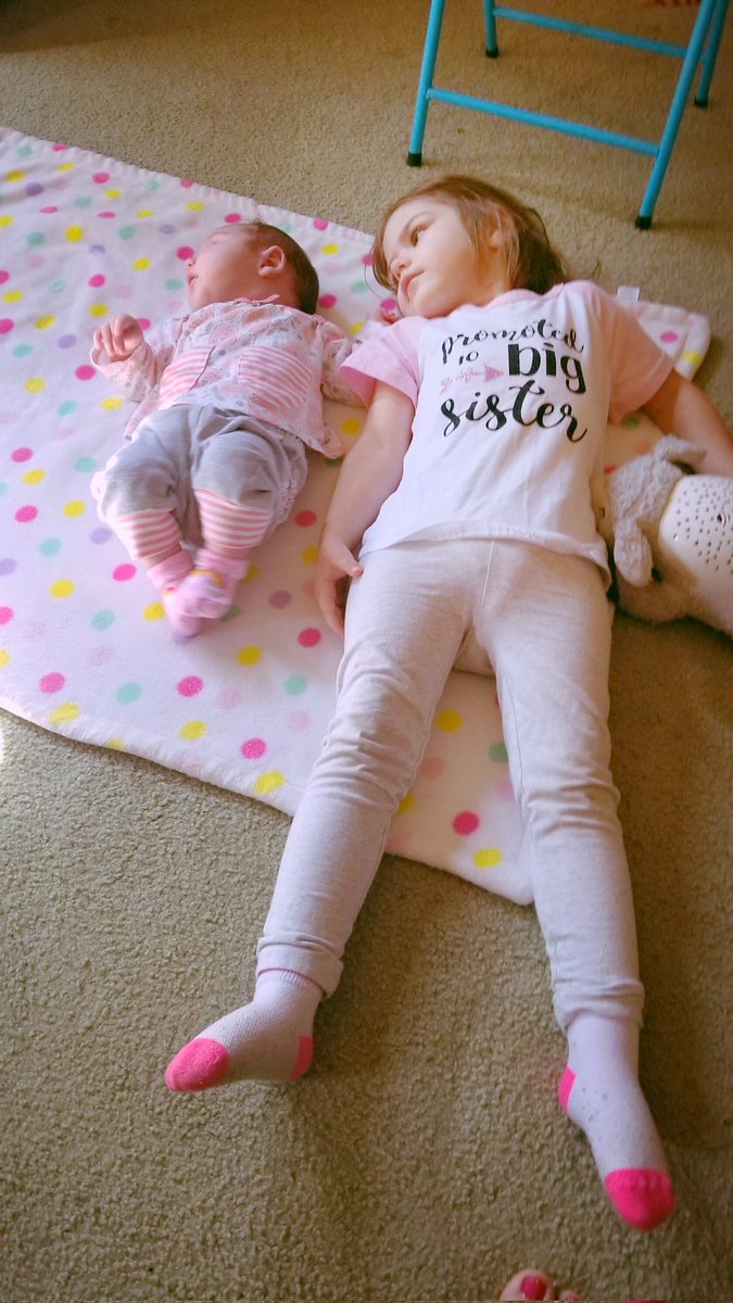 rajce idnes toddler girls 4  / X