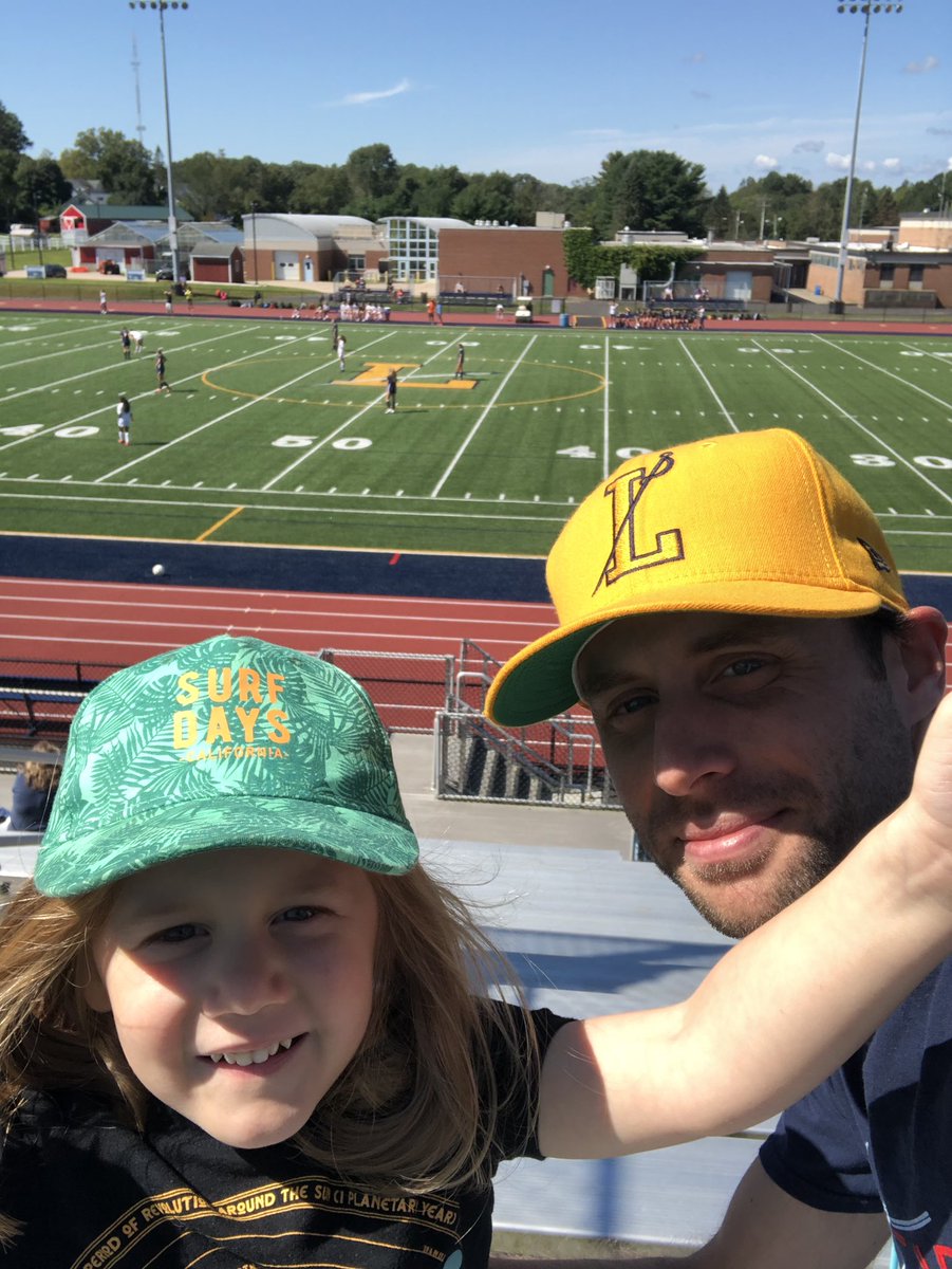 MrThomasLHSBand's tweet photo. Hendrix likes to sit in the nosebleeds. 

Gorgeous day at The Yard. Great effort @GSoccerColonels! https://t.co/sF35oFnYi3