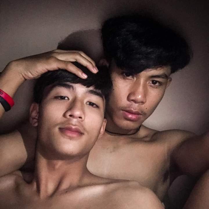 GTra82393760's tweet photo. ចុយពេក ឈឺក្តណាស់ https://t.co/2xmGGrCAIc