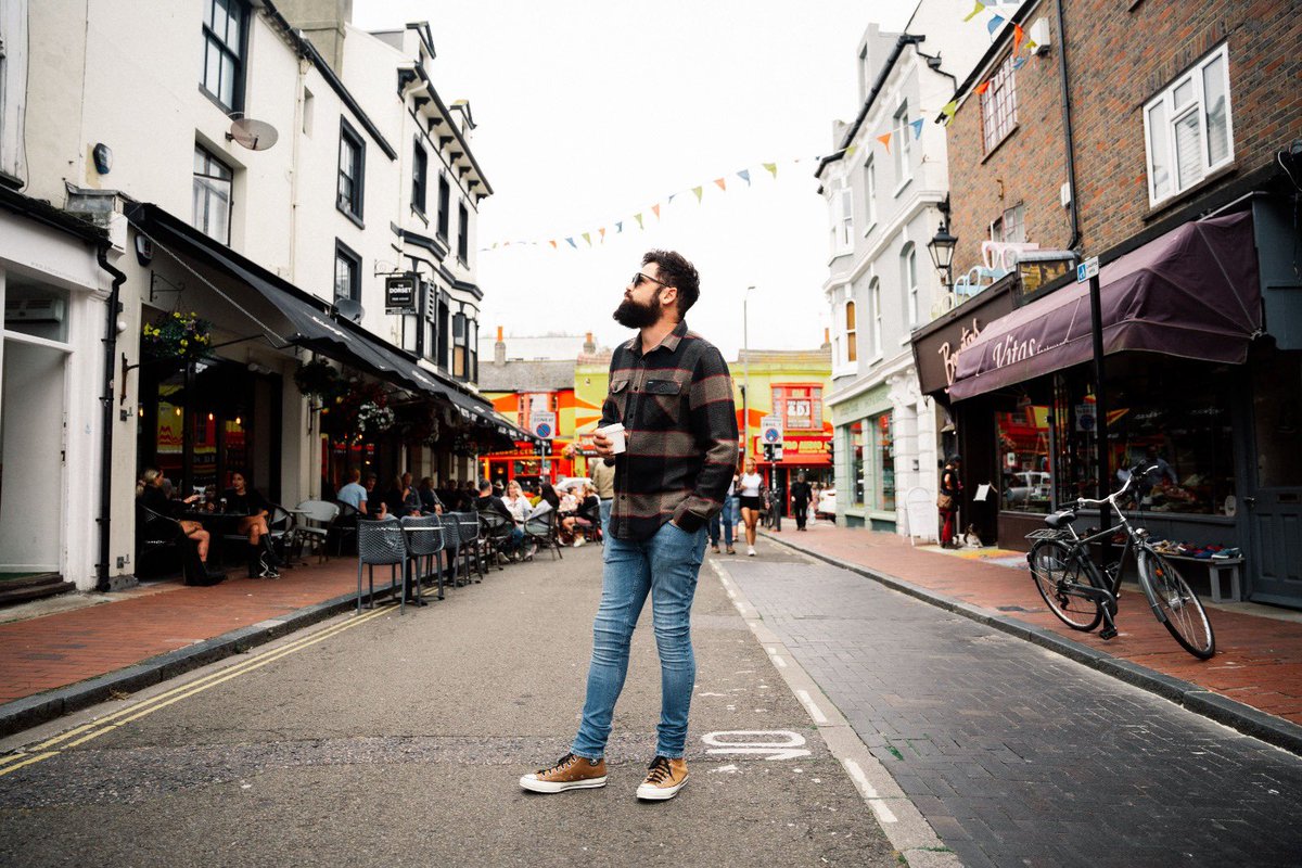 passengermusic's tweet photo. YES BRIGHTON!!!!
Nothing like finishing an incredible tour with a killer gig in my hometown 🥰
You guys were brilliant. I feel incredibly lucky to play beautiful venues like @brightdome full of real music fans who listen so carefully and respond with such passion. Thank you!! xx https://t.co/ejcR7l2rY2