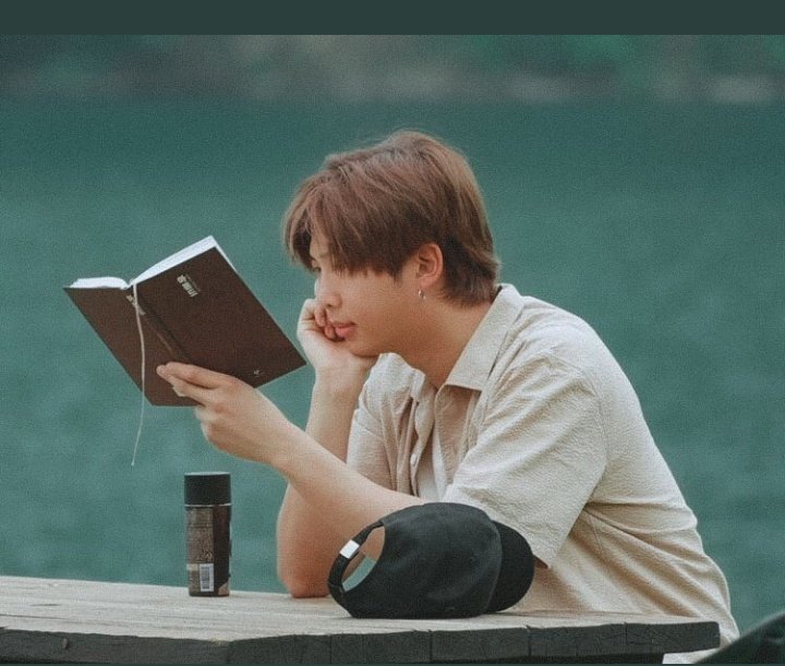 Ich18150749's tweet photo. HAPPY BIRTHDAY joyeux anniversaire au meilleur leader du monde ๐๐๐๐๐๐๐๐๐๐๐๐๐๐๐๐๐๐๐#HAPPYBIRTHDAYNAMJOON
๐#WeLiveSoWeLoveNamu
๐#OurHealingPebbleRM
๐#presidentRM
๐๐๐๐๐๐๐๐๐๐
๐ARMY ALWAYS RIGHT BEHIND U๐ https://t.co/chwRRgBxk6