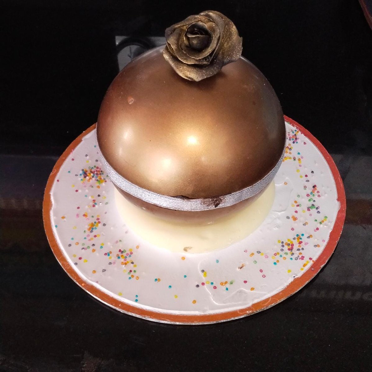 db_chef's tweet photo. Death By Chocolate

Call 8088873413

https://t.co/jx0QXe1OiK

#cake #pbyelahanka  #chefbakersdbroad #bengaluruboom #Cakes #pastry #yelahanka #Bangalore #northbangalore #chefbakers #birthday  #wedding #celebrations  #Anniversary #celebrations #savouries #marriage #samosa https://t.co/ZtJiMZDj10