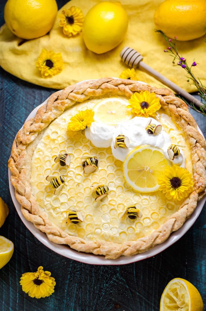 seokuva's tweet photo. cute bee style sweets 🐝🎂 https://t.co/PQ882Jzawx