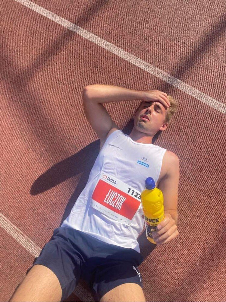 maciejluczak's tweet photo. Fajna ta #1mila u @TSmokowski. Można sobie relaksacyjnie pobiegać.

PB: 5:50 💪 https://t.co/iYzGXpRwEC