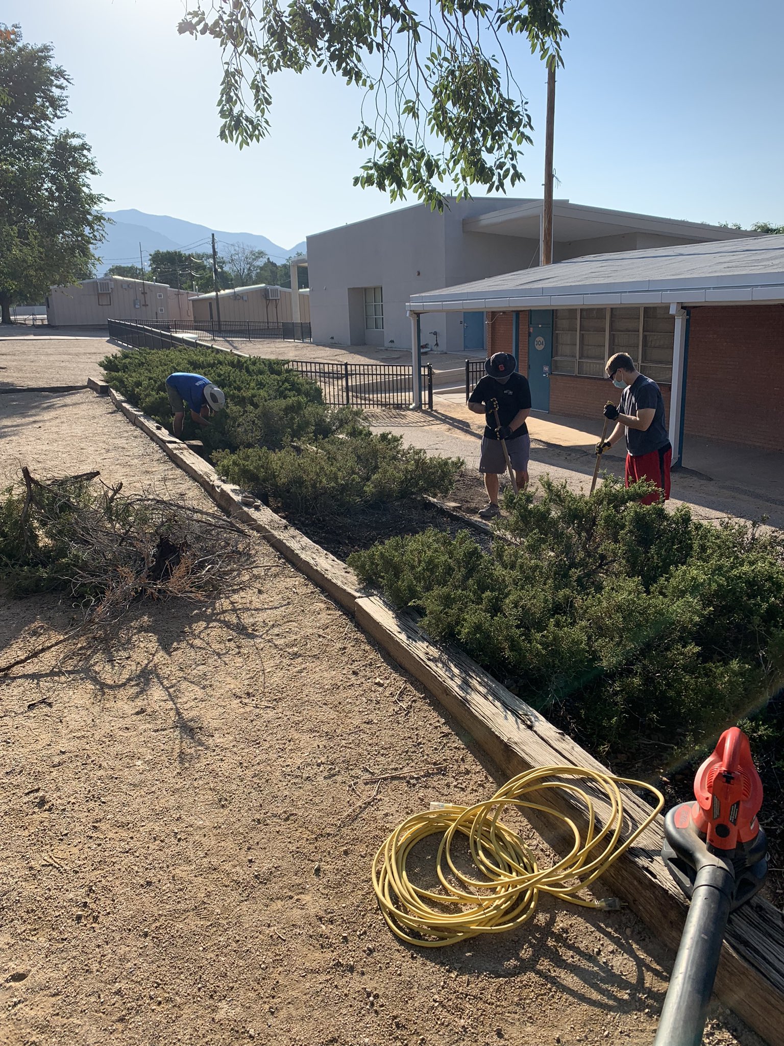 Sombra del Monte Elementary School on Twitter "Taking our first steps
