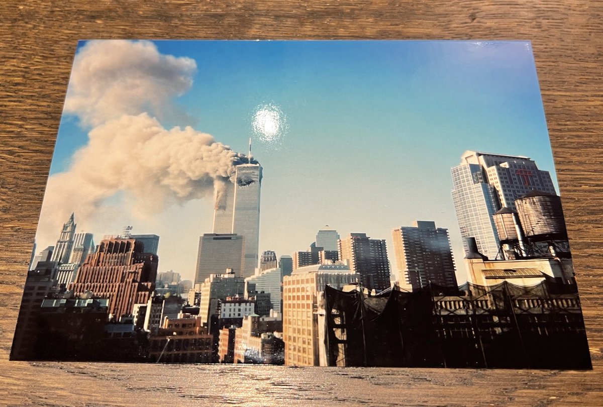 Daisuke Kawamoto 普段こんな事しないけど 拙い英語ながら年に寄せて あの時の唯一の写真と共に Yrs The Sound Of Hope W An Only Pic I Took From Around Canal St September11 Neverforget Neverforget911 911anniversary