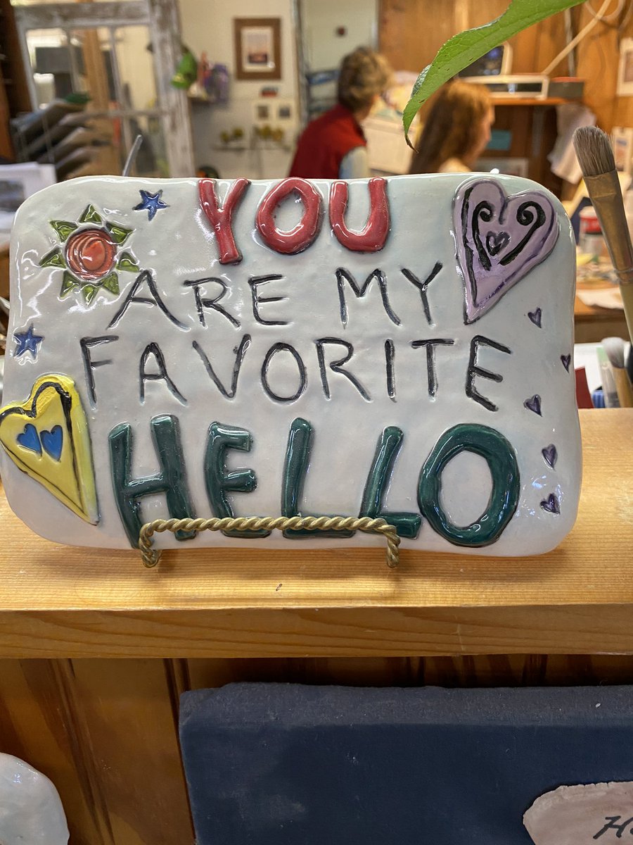 Serenasierra's tweet photo. It’s 2nd sat artwalk in the Bay - at Bay St Louis MS.
So come on down/in.
Shops open late til 7pm.

#artwalk #2ndsatartwalk #mainst #gallery220 #220mainstbsl #bslms #baystlouisms https://t.co/Jy5washrBM