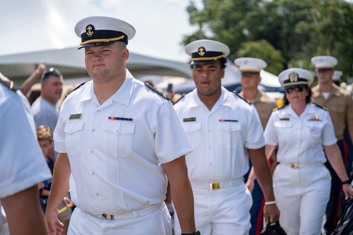 HERE WE GO!

#OORAH | #GoNavy