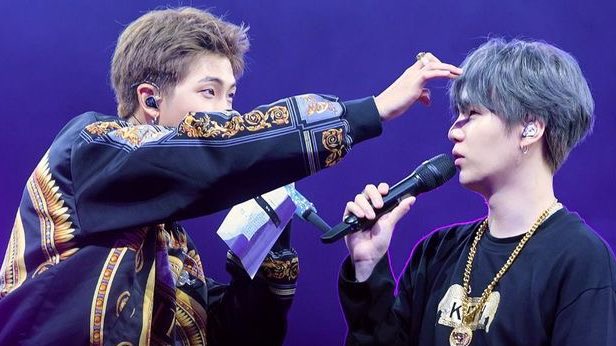 yoongisthinker's tweet photo. happy birthday to our best leader namjoon!!!
#NamjoonDay #RMiracleDay
#OurShiningStarRM
#HappyBirthdayNamjoon https://t.co/G7rvhrZAcW