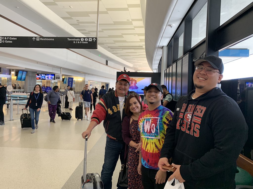 _cloudbrooks's tweet photo. Niner Twitter,

We’re going into Week 1 w/o one of our own tomorrow reporting from his couch in Hawaii. I lost my big bro from heart and COVID complications on Wednesday. I promised him a Trey Lance jersey hoping he’d get out of the clinic. He’ll be watching from the sky. ❤️💛 https://t.co/4ZJXmma84R