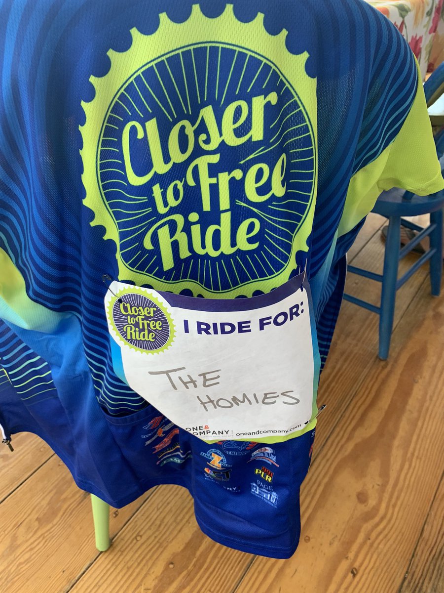 ErinRBoudreau's tweet photo. Biking to get #closertofree # https://t.co/EcTTuwawdd