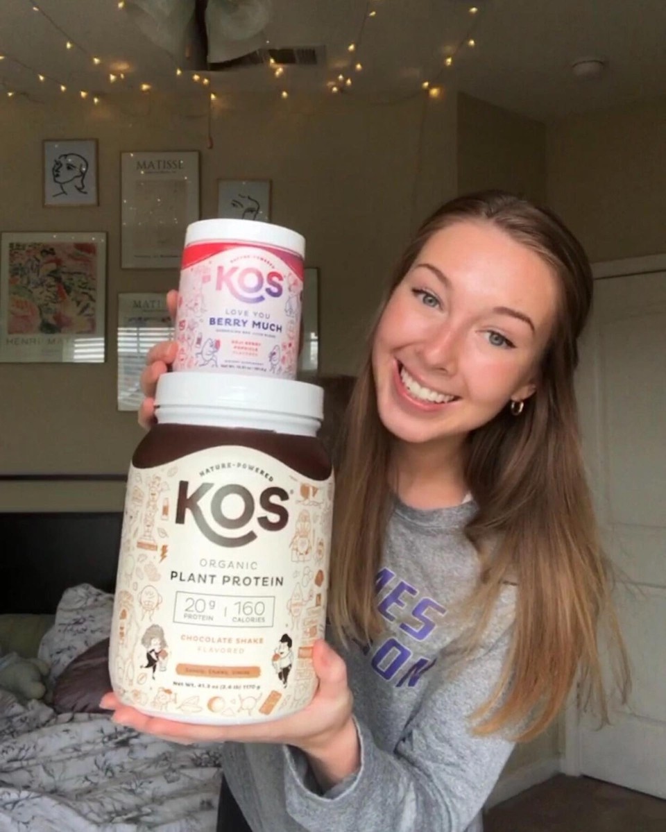 kosnaturals's tweet photo. What are your favorite KOS goodies? π€
Do you like our award-winning organic plant proteins? πͺ Our juice blends that taste absolutely delicious? π₯ Our stunning Spirulina Powder? π Or is it our amazing capsules? πΈ: @chloewilmoth
#PoweredByKOS https://t.co/mBfUz57rUD