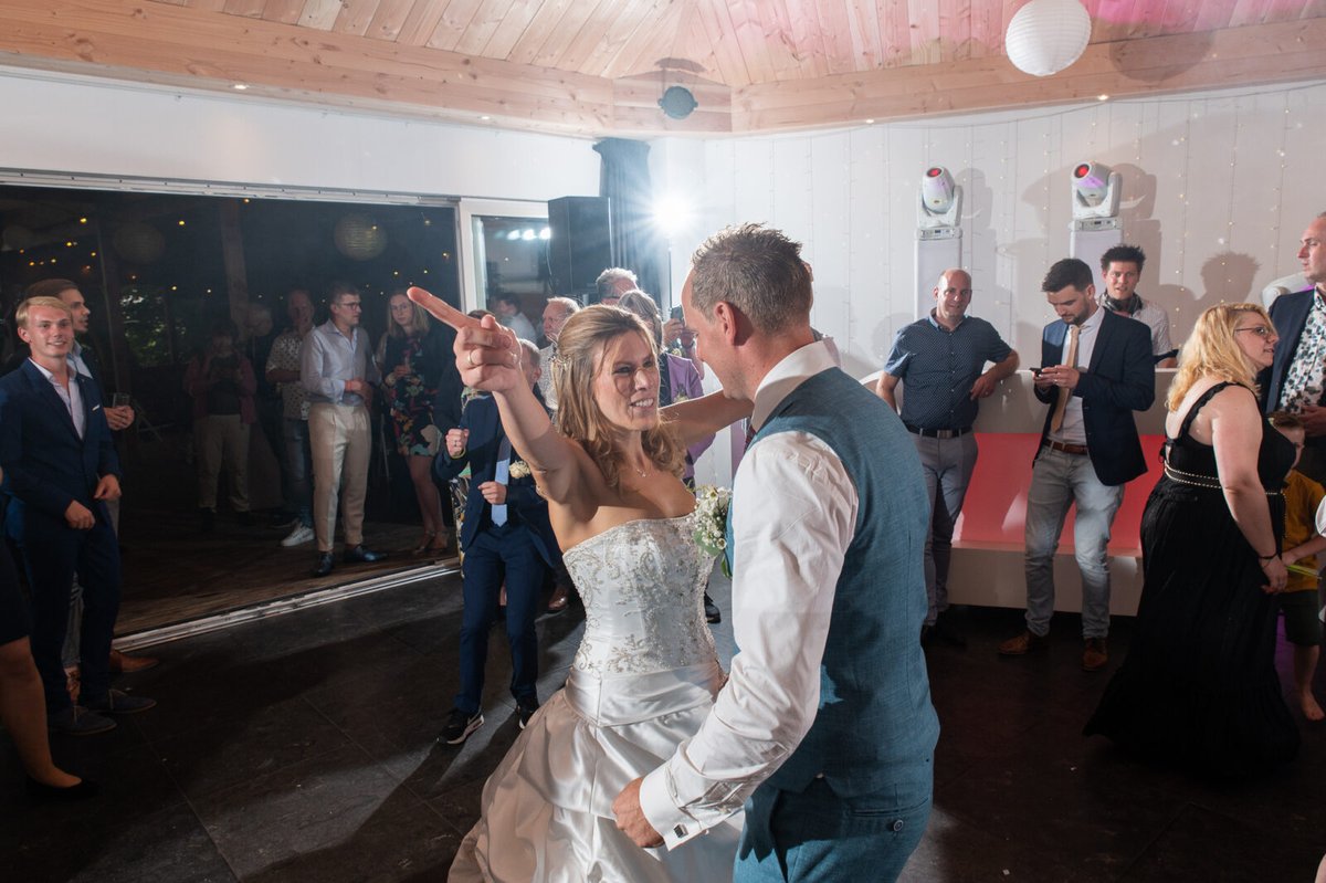 PerfectPicts's tweet image. De uitbundige bruiloft van Rachel en Ernst. Lees het hele verhaal op de website. #trouwfotograaf, #trouwreportage

perfectpictures.nl/titanic-mcdona…