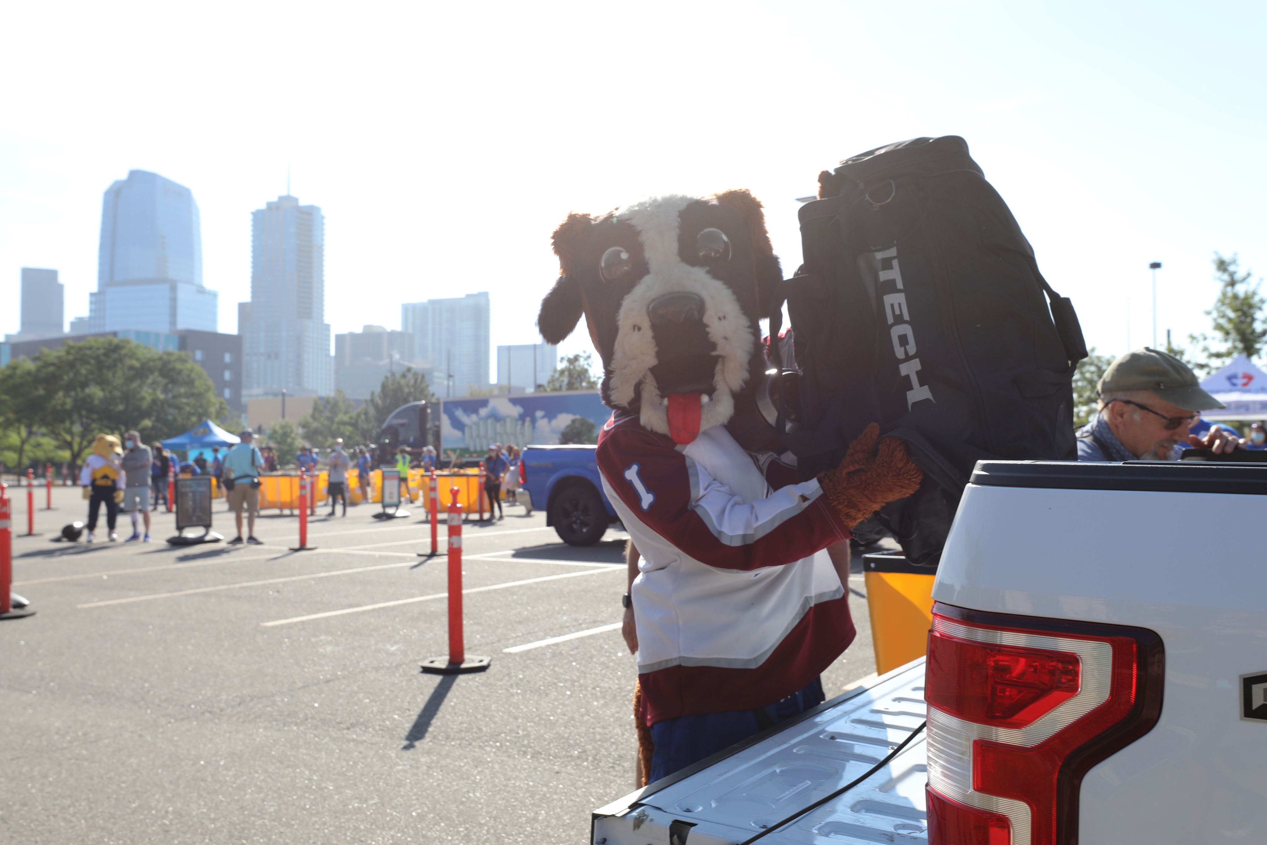 Colorado Avalanche giveSPORTS Equipment Drive set for this