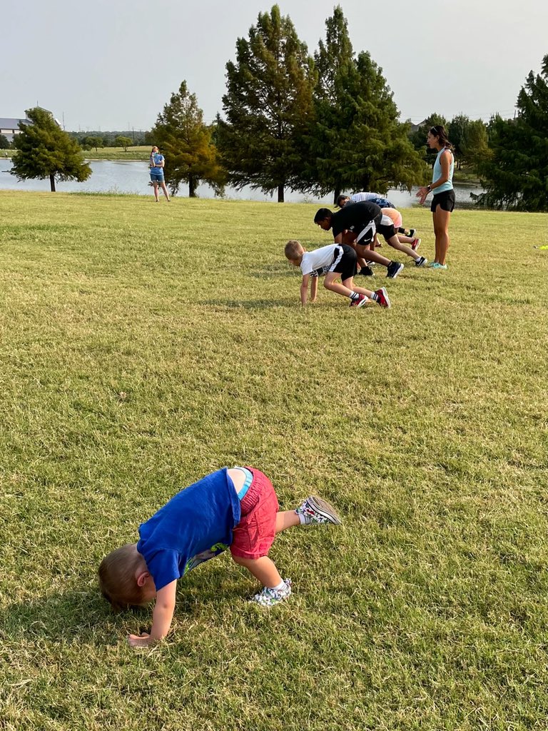 CavinJ32's tweet image. Just trying to be like big bro in @Runner2Runner Track &amp;amp; Field class this morning. #readysetgo #brothers #doworknation 🏃🏻‍♂️💪🏼💙