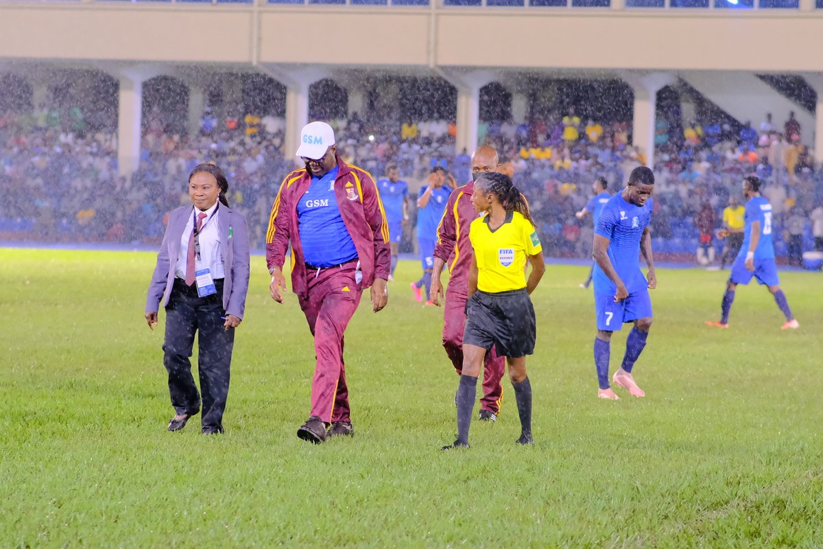 seyimakinde's tweet photo. We promised in 2018 to restore the lost glory of our darling Shooting Stars Sports Club (3SC). Today, it is a promise kept.
Our 3SC thrashed Ekiti United 6:0 to clinch the last 3 points needed to get back into the NPFL after being relegated to the NNL in 2017. 
Up Shooting!!! https://t.co/xtSYTeKsnK