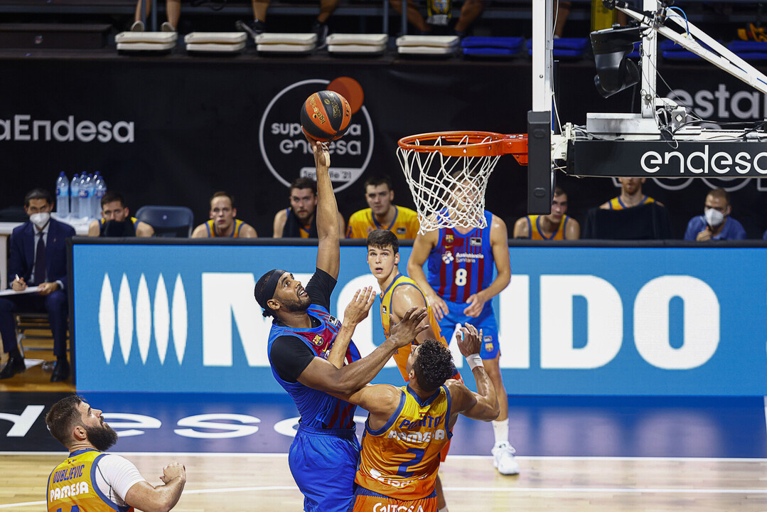 87-68. El Barça supera sin problemas al Valencia y se mete en la final 