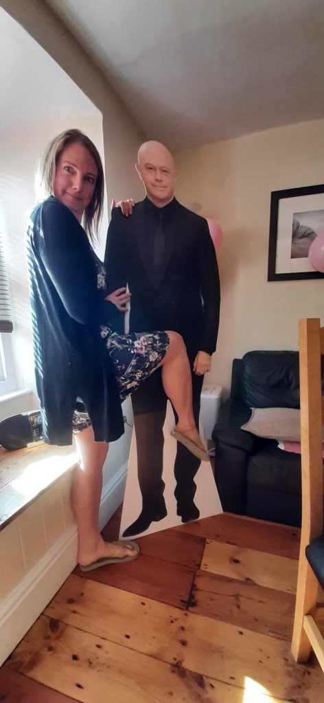 Anna Yeardley tweet media