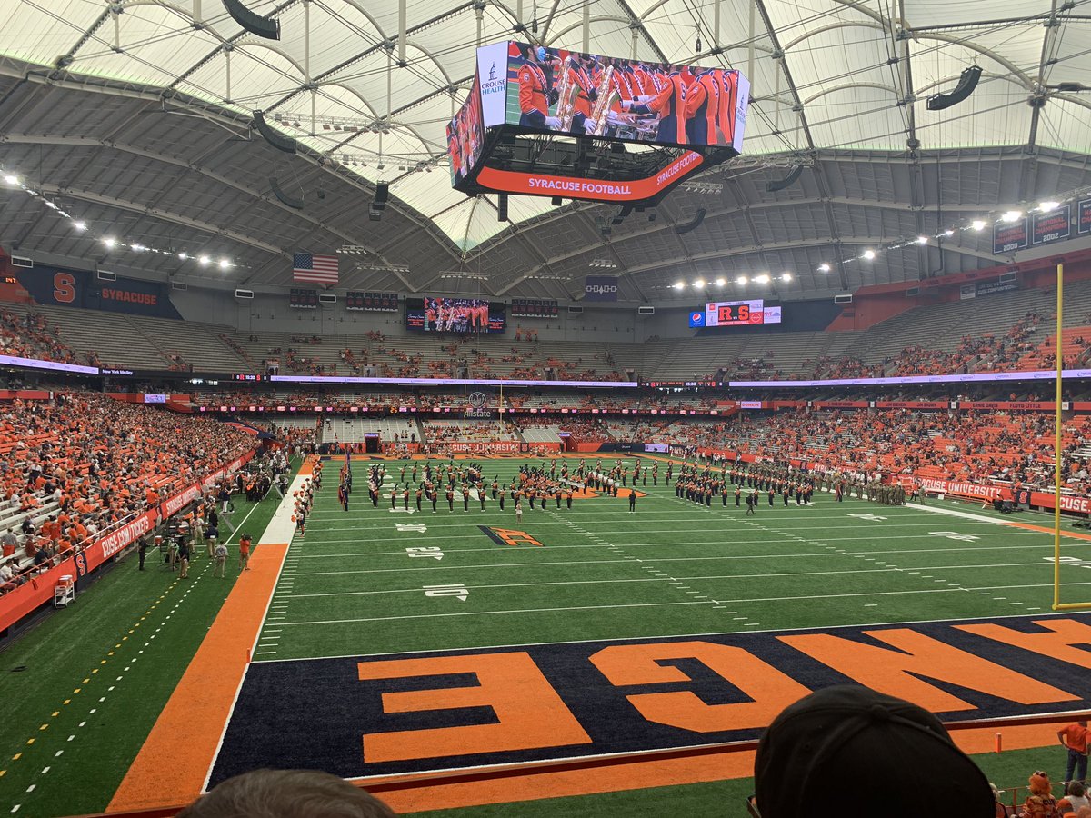 MrMetzMath's tweet photo. Back in The Dome. #LetsGoOrange 🍊 https://t.co/atfRF6t6Vm