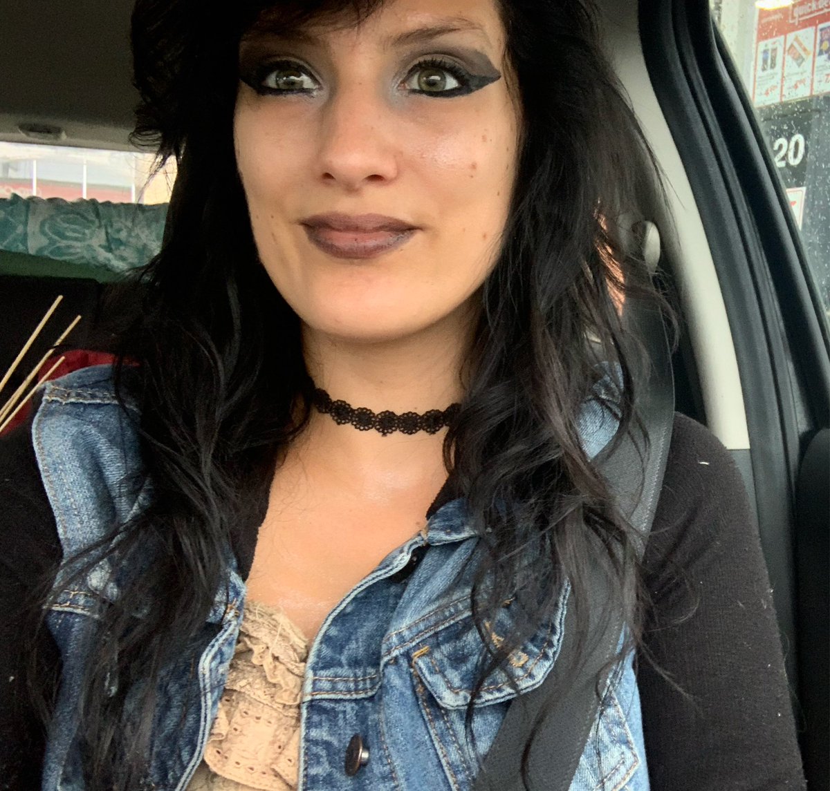 6stringedsasha's tweet image. Decimate Mini-Fest in High River is happening right now! I’m havin’ a good time. 

facebook.com/events/s/decim…