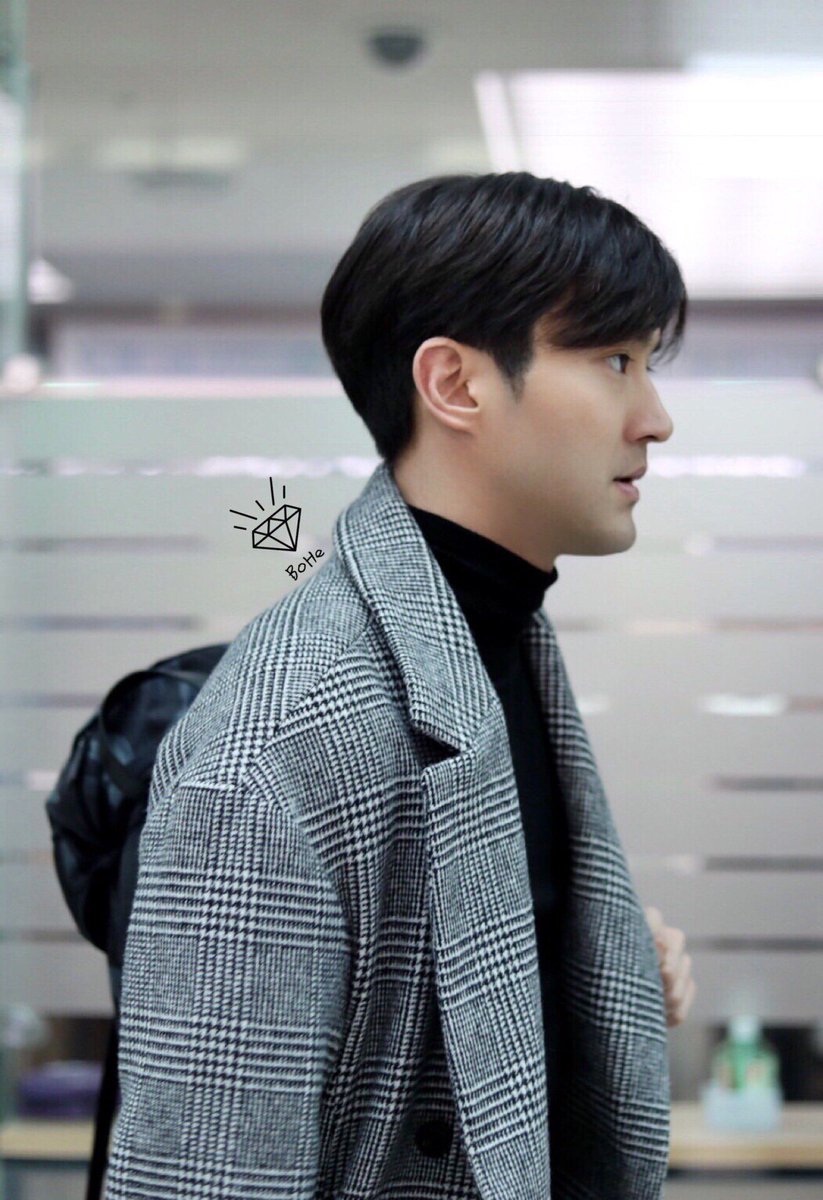hourlycwon's tweet photo. #최시원 #시원 #SIWON 
@siwonchoi https://t.co/TfmFlpCXNP