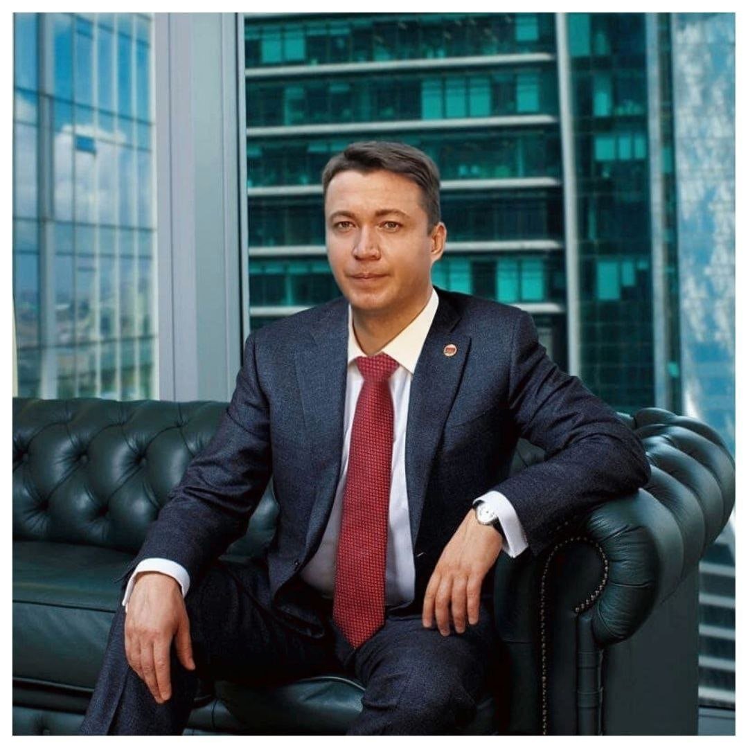 КАК РАЗВИТЬ 4 КЛЮЧЕВЫХ КАЧЕСТВА ЛИДЕРА

Умение контролировать эмоции
Начните записывать, что вызывает у вас негативную реакцию. Потом подумайте почему именно эти вещи или ситуации так на вас действуют. Регулярно запрашивайте обратную связь у всех по работе
instagram.com/p/COkV8VEIcRW/…