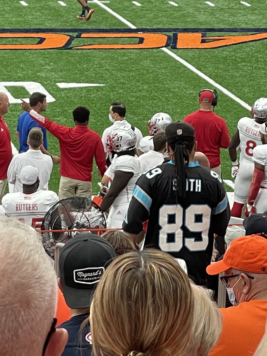 SpinDatReckhard's tweet photo. Me, @LaGoyandtheclub and @yardley_nick spotted a wild panther with the #CuckCam at the @CuseFootball game @TheDirtySports https://t.co/AFqxPkKNhG
