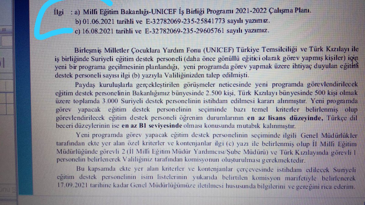 JodeSendyan's tweet photo. @tcmeb Biz Suriyeli gönüllü öğretmenler, Milli Eğitim Bakanlığı tarafından ötekileştirilmeye maruz kalıyor ve durumumuzun gözden geçirilmesini talep ediyoruz.
@tcbestepe 
@iletisim 
@Kizilay 
@mebhbogm 
@tcmeb 
 #Suriyeli_Gönüllü_Eğiticiler https://t.co/HXjr2Rm5R7