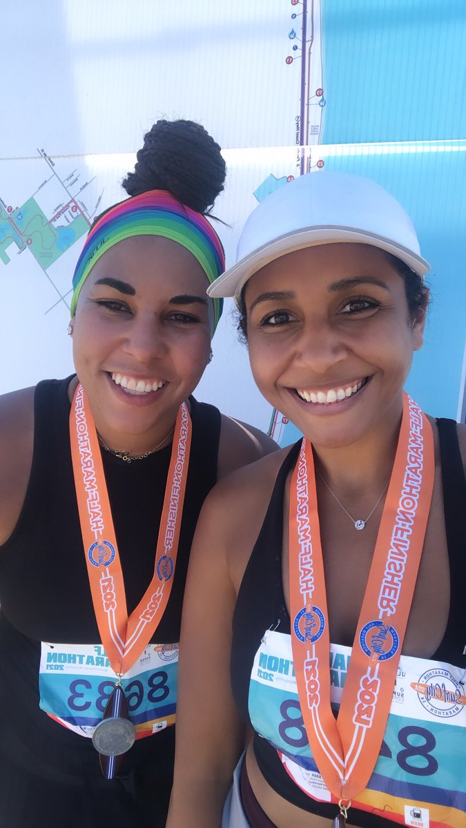 cocochanelray's tweet photo. I DID IT ๐ฉ๐๐ฝ #HalfMarathonComplete https://t.co/m8b9O9Wjux