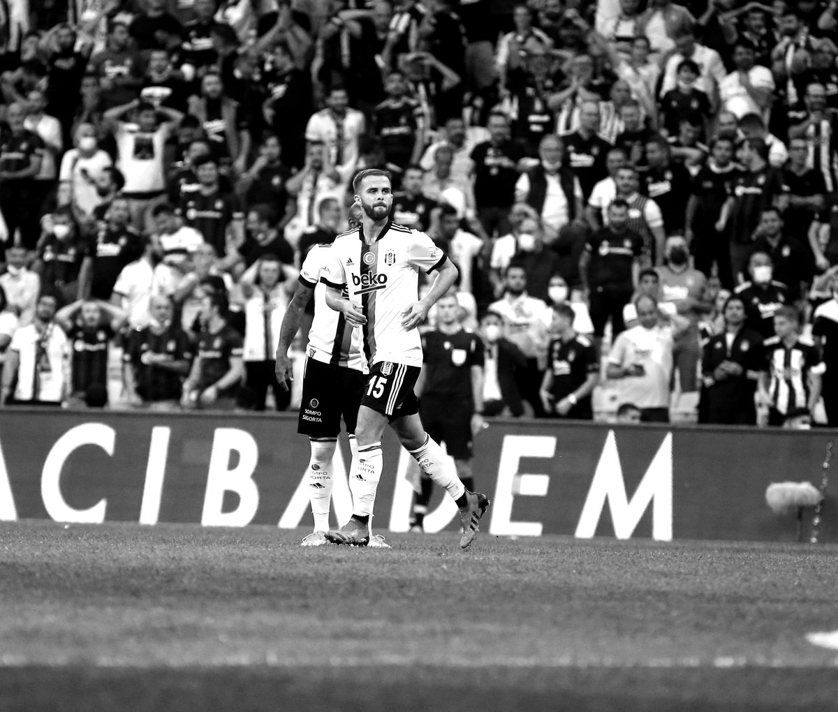 🎹 Our 𝗣𝗷𝗮𝗻𝗶𝘀𝘁.

#BJKvYMS | #FlyHigh