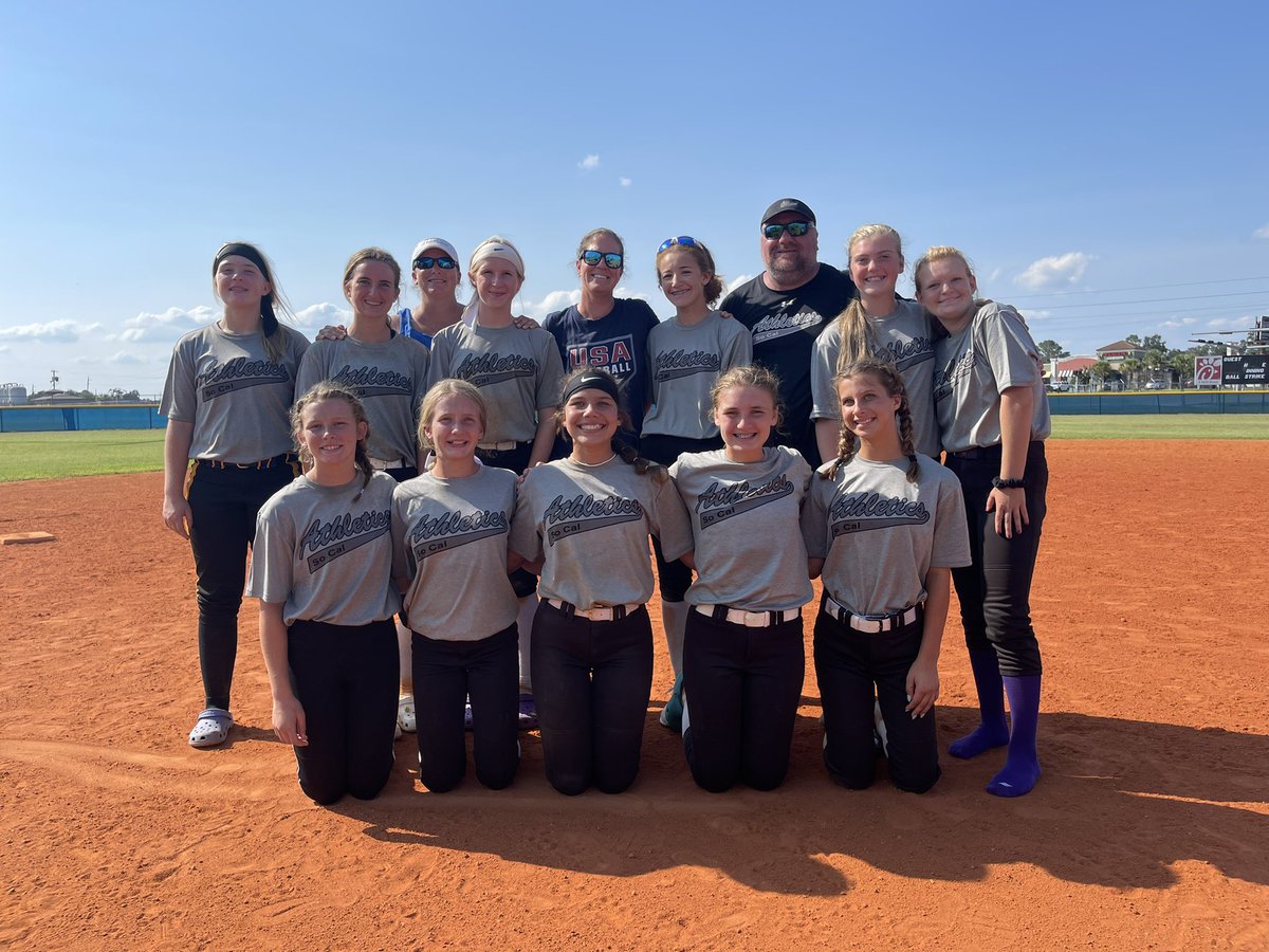 had a good team camp today with my girls!🤍🥎

<a href="/BSherSB/">Barb Sherwood</a> 
<a href="/08SCANATIONAL/">SOCAL2026</a> 
#compete