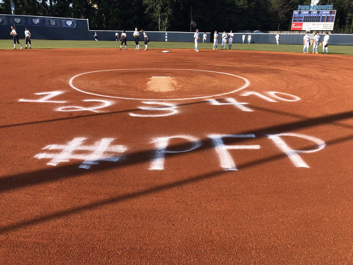 PopeFastpitch's tweet photo. We loved celebrating our seniors…part of the #PFPFamily forever! https://t.co/CWWXECVUR5