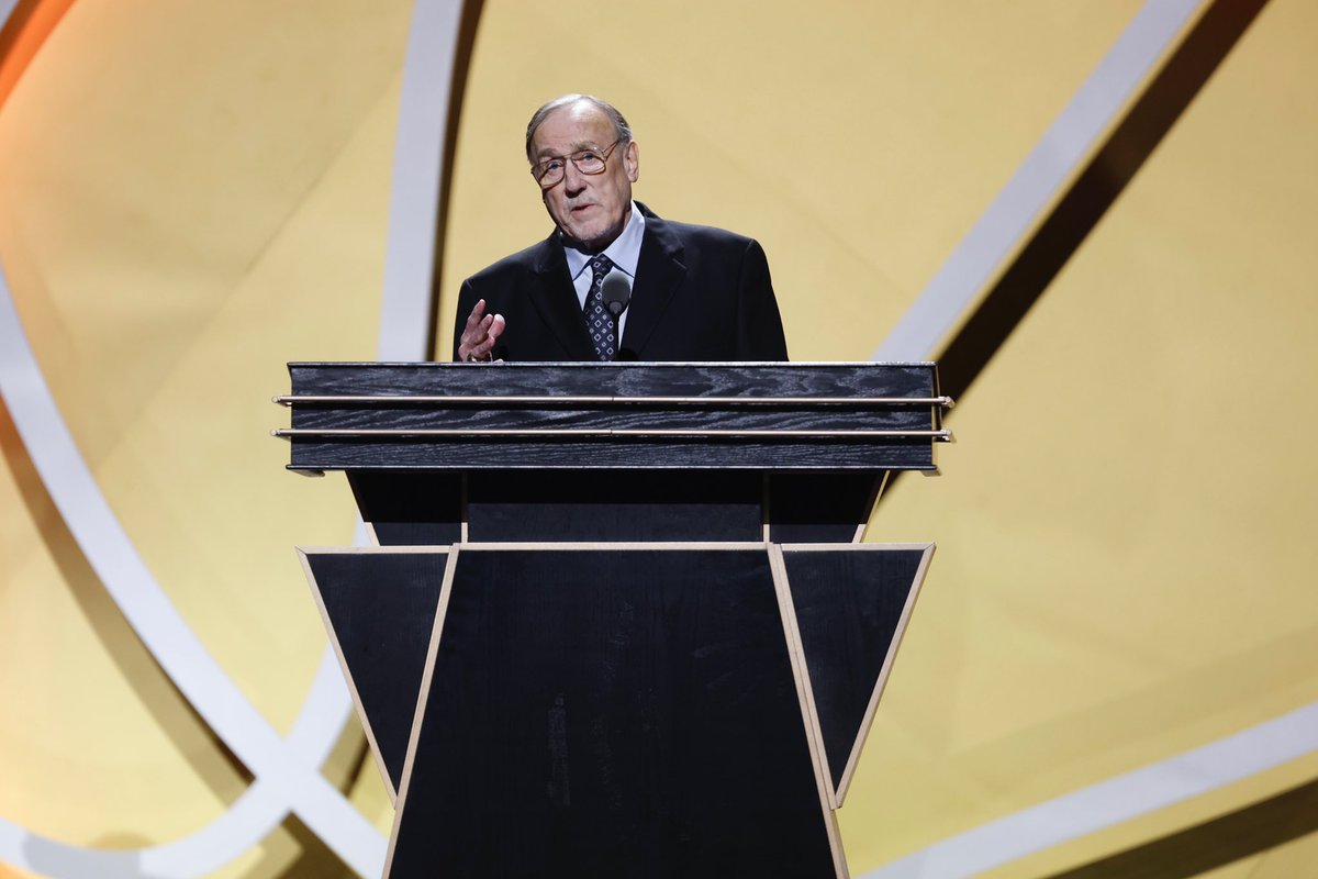 Rick Adelman is now officially an enshrined member of the Naismith Memorial Basketball Hall of Fame. #21HoopClass