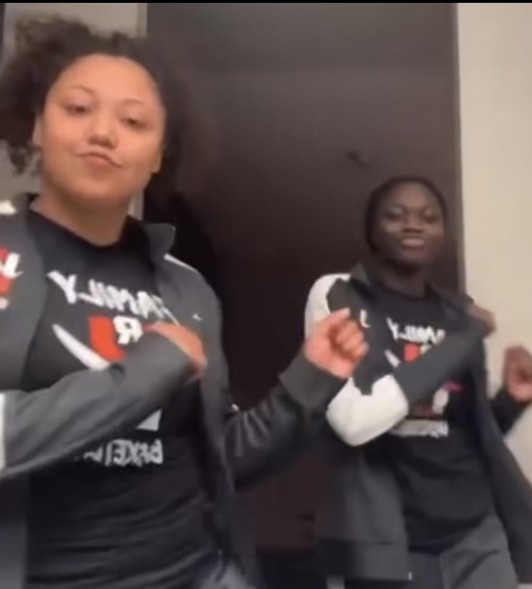 Gianna Pritchett and Sunday Leopoldo (2022) SoAz Prep. How it started - both started Varsity as freshmen, How it’s going- both entering their Senior years with high expectations for the Lady Vols!! I will be forever grateful for them! <a href="/PritchettGianna/">Gianna pritchett</a> <a href="/LeopoldoSunday/">sunday leopoldo</a> #blessed