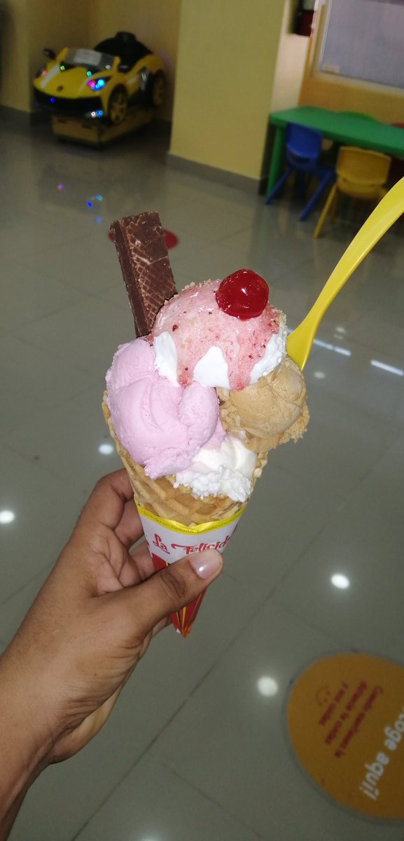 Sheylagara's tweet image. #Sabado