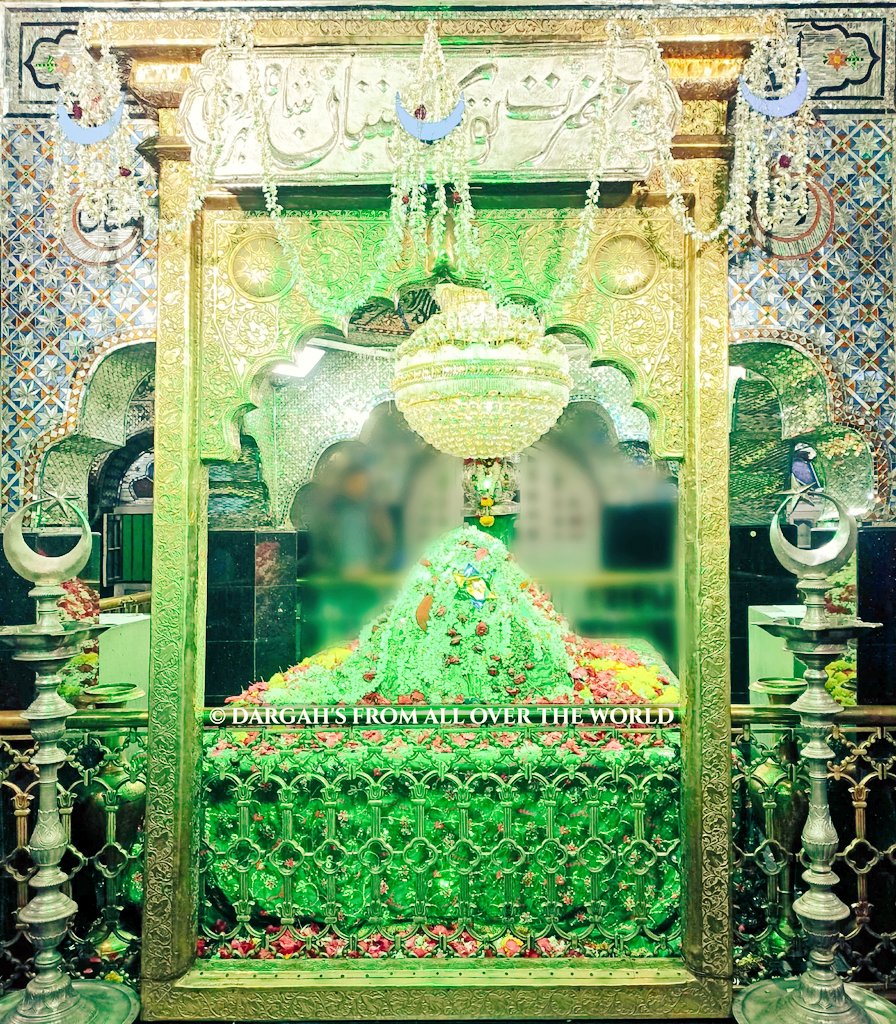 DargahWorldWide's tweet photo. Qutb-e-Bengaluru
HAZRAT SYED TAWAKKAL MASTAN SHAH SOHARWARDI (R.A)

Location:- Old Taluk Cutchery Road (OTC Road), Cottonpet, Bengaluru, Karnataka, India 560053 https://t.co/jVbUKU3SsE