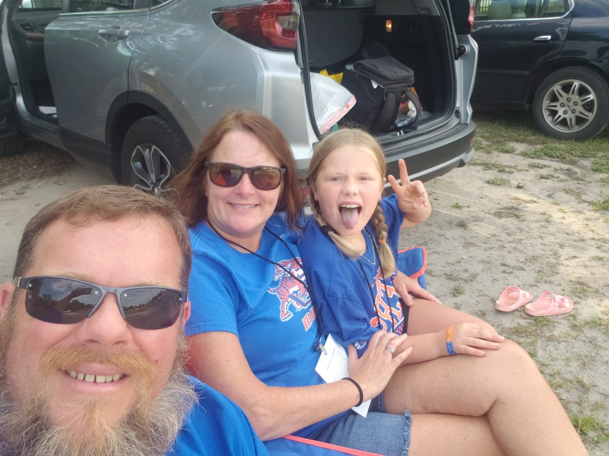 CoachJebStewart (@coachstew1061) on Twitter photo Celebrating <a href="/oregonfootball/">Oregon Football</a> big win today by tailgating <a href="/SavannahStateFB/">Savannah State Football</a> game with <a href="/tdstewart1205/">Terri</a>. #GoTigers #footballfamily Celebrating <a href="/oregonfootball/">Oregon Football</a> big win today by tailgating <a href="/SavannahStateFB/">Savannah State Football</a> game with <a href="/tdstewart1205/">Terri</a>. #GoTigers #footballfamily