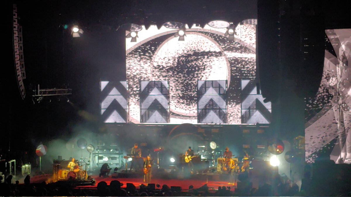 Great show last night at Merriweather. Kings of Leon rocked it!!!