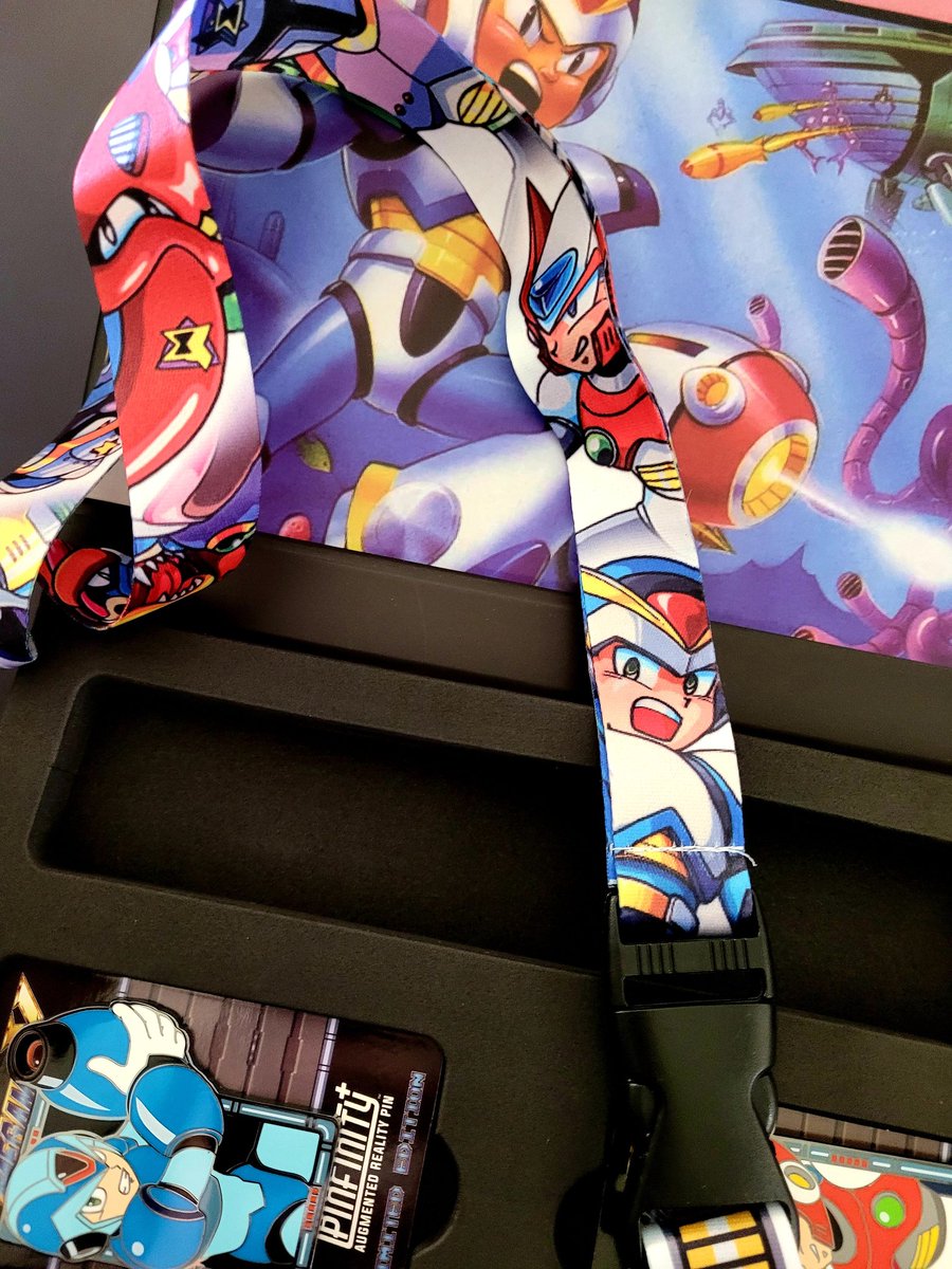 Ramona_cool's tweet photo. wow i forgot i ordered this set! There heavy pins. It says they move ill see if i can record it ๐ #SaturdayMorning #SaturdayMotivation #megamanx #megaman #megamanmerch #rockman #pin #zero #megamanzero #merchandise #sunday #mega #collectibles https://t.co/DSIWe6eAMj