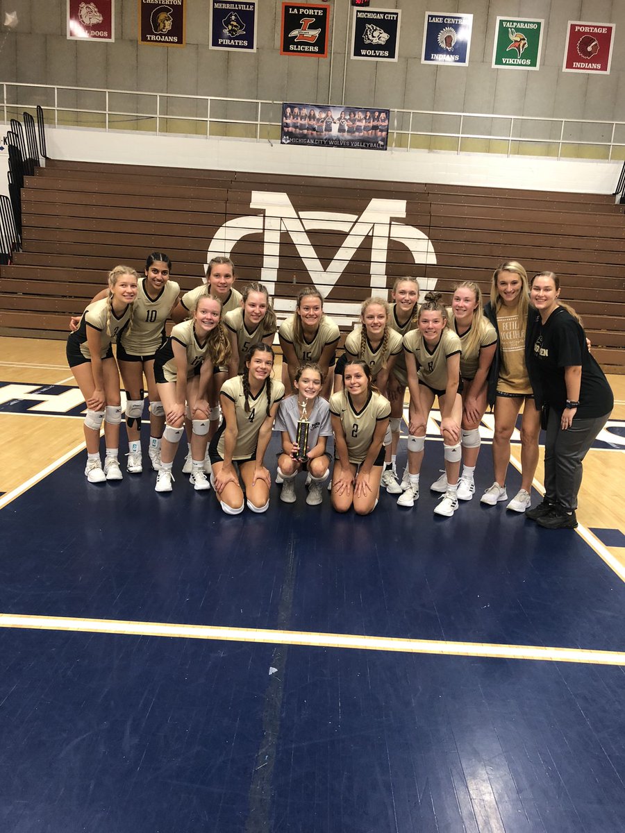So proud of our JV team! They took second today at their tournament! 🎉🏐🖤