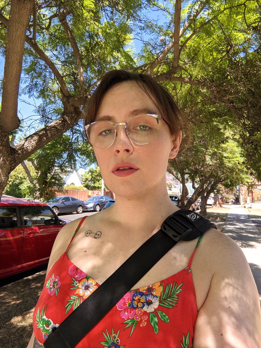 mc_lotta's tweet photo. Two selfie posts in one day? In this economy?

Sorry I look good as hell today 🤷‍♀️ https://t.co/xR8YaiXWne