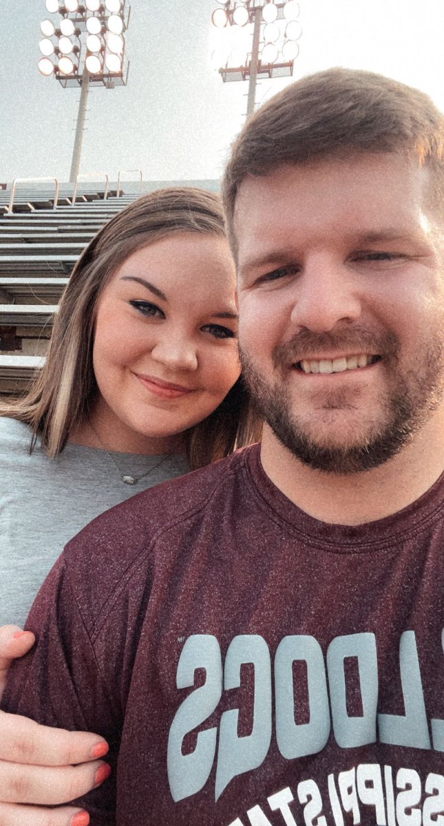 dannietindall's tweet photo. first state game !! #HailState https://t.co/EdwPFId50R