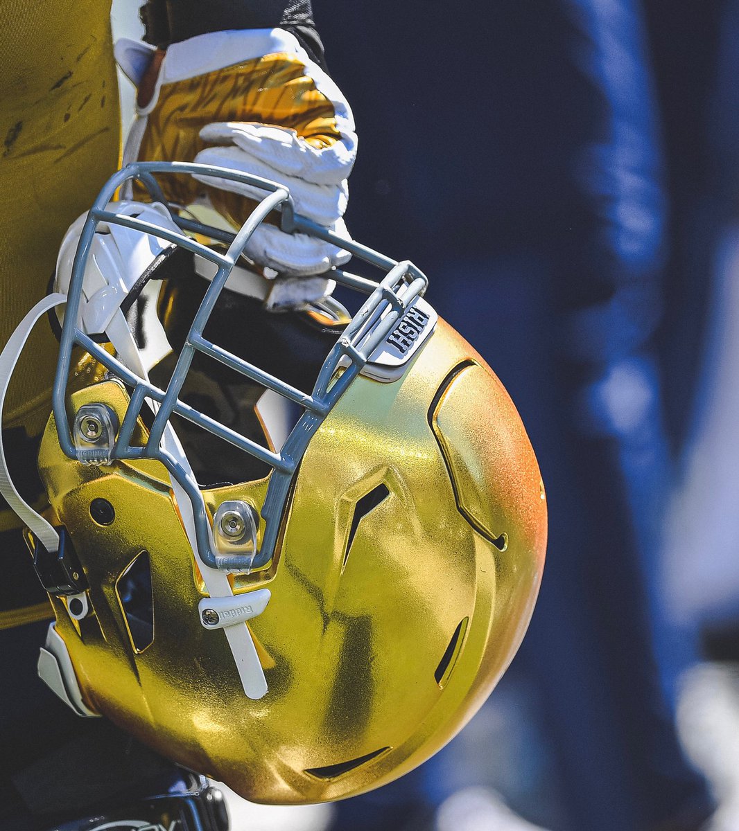 casalasv's tweet photo. Pinche @NDFootball, como te amo. Cabrones, me van a volver loco. #GoIrish ☘️🏈 #NotreDame #BeatRockets https://t.co/1YeagCmCOf