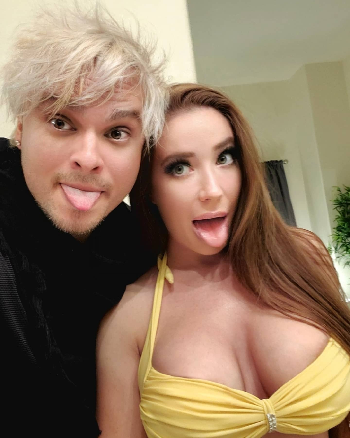Cosplay Playhouse on X: Some alone time with Bianca Burke (Daughter of  Sara Jay). #fyp #fypシ You can find the full video here:  t.coL6lB3Yx53m t.cokBd2DAJKy5  X